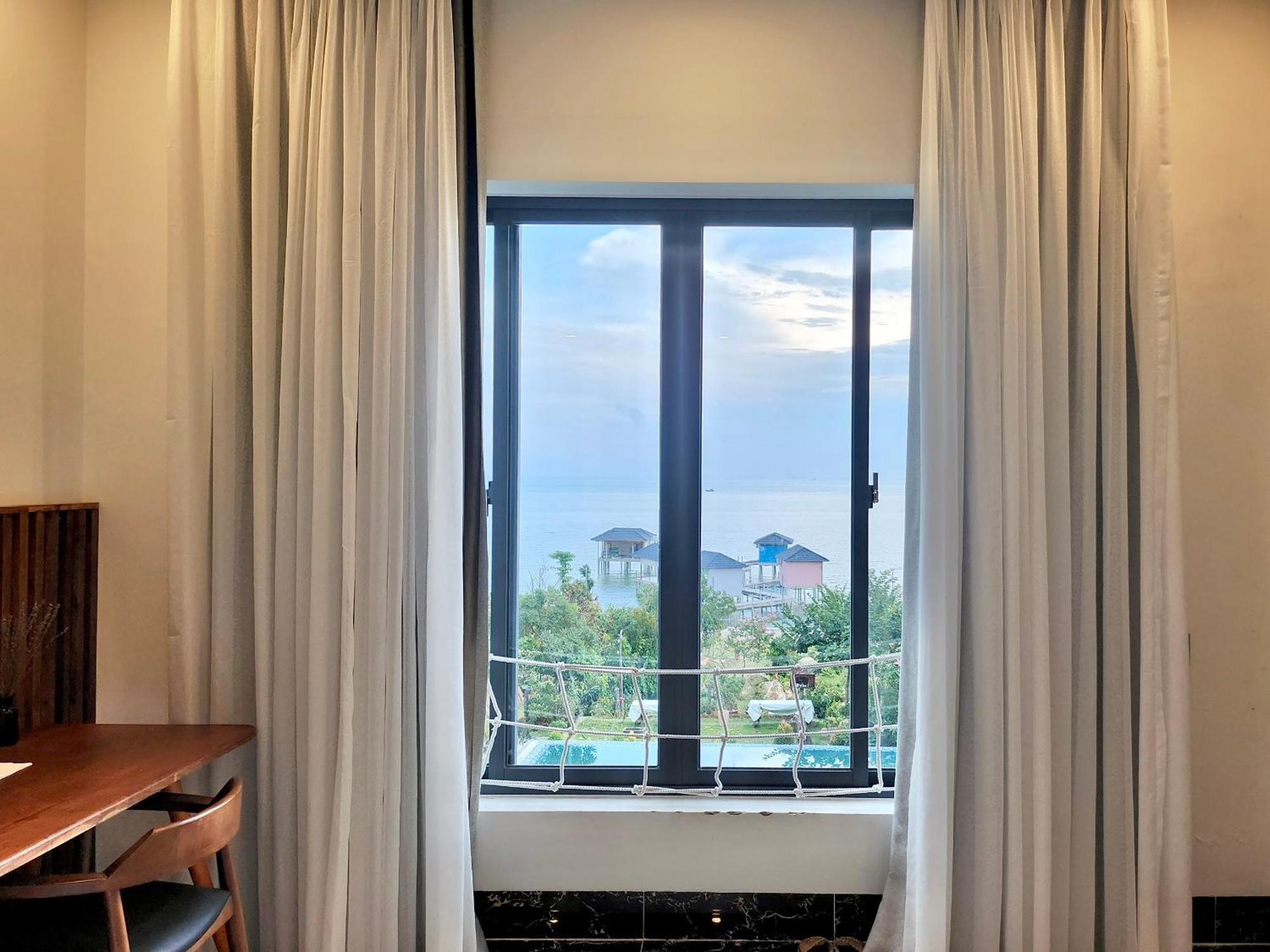 Voyage Phu Quoc Beach Resort Экстерьер фото