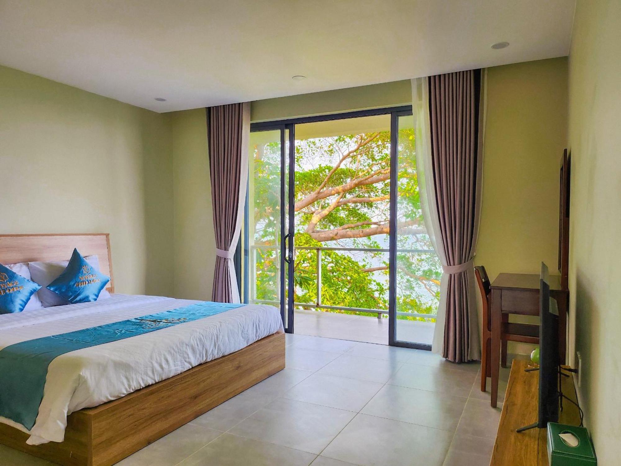 Voyage Phu Quoc Beach Resort Экстерьер фото
