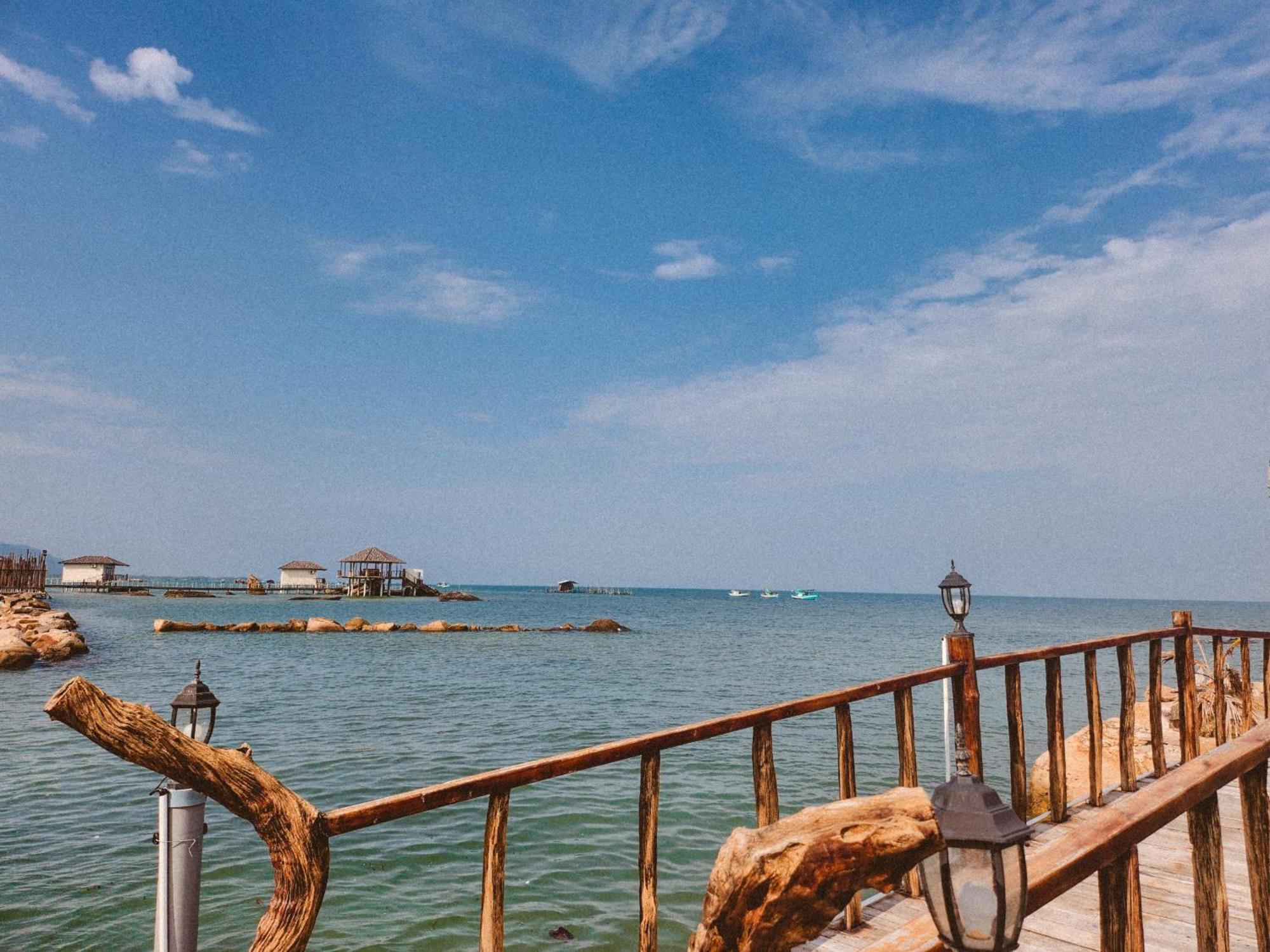 Voyage Phu Quoc Beach Resort Экстерьер фото