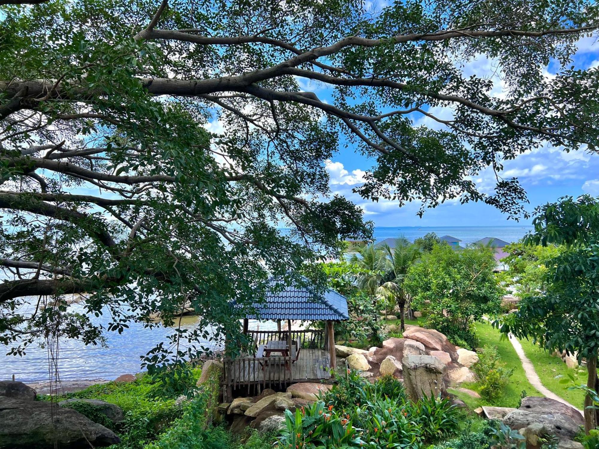 Voyage Phu Quoc Beach Resort Экстерьер фото